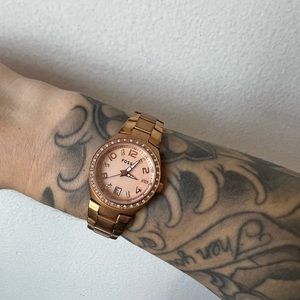 Fossil Colleague AM4508 Women's Stainless Steel Analog Dial Quartz Watch